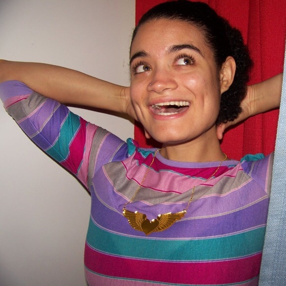 Meet your Posher, Heckle Her - Picture 1 of 2